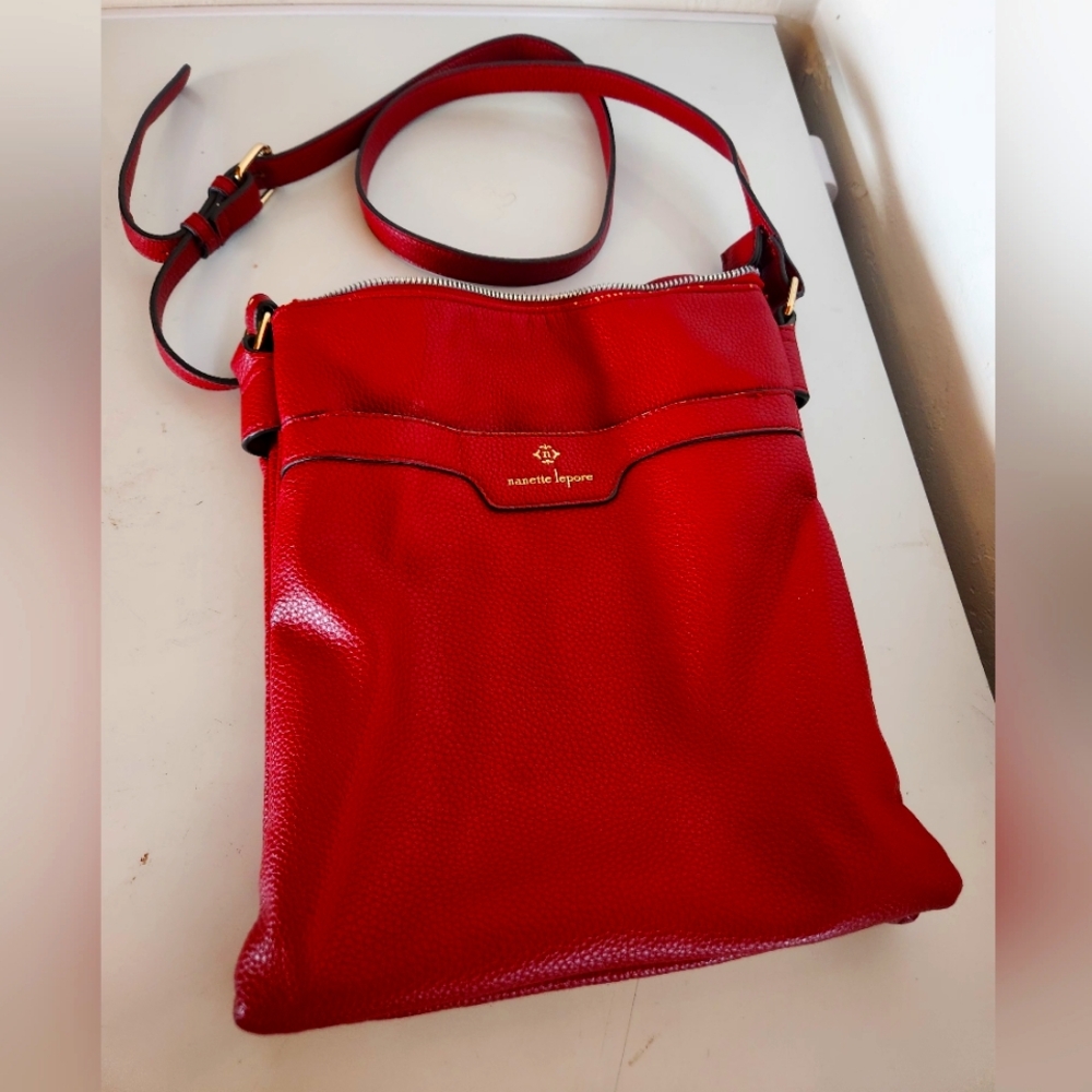 NANETTE LEPORE red CROSSBODY BAG 11X9 adjustable strap